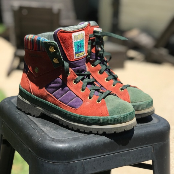 tecnica hiking boots